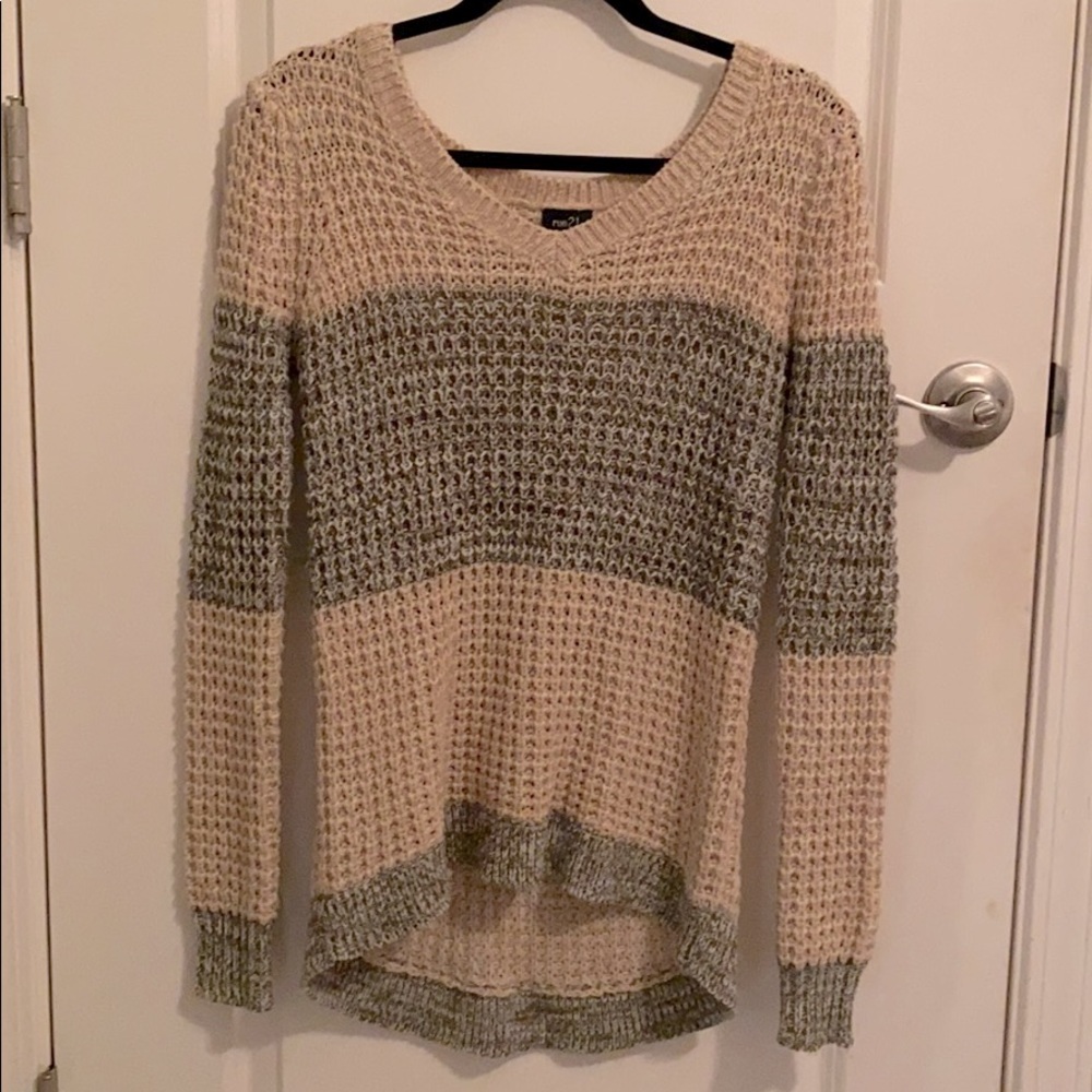 rue 21 sweater size S